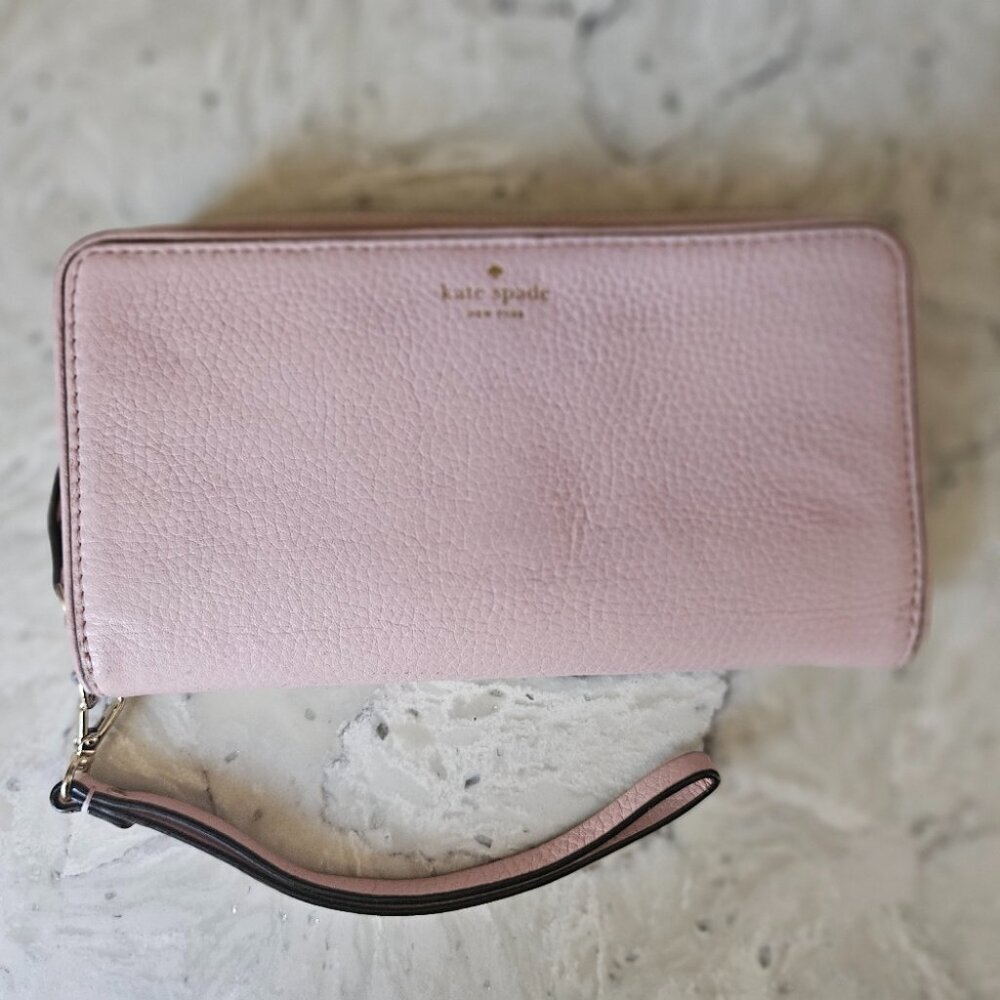 Kate Spade New York Mulberry Street Brigitta Wristlet Wallet